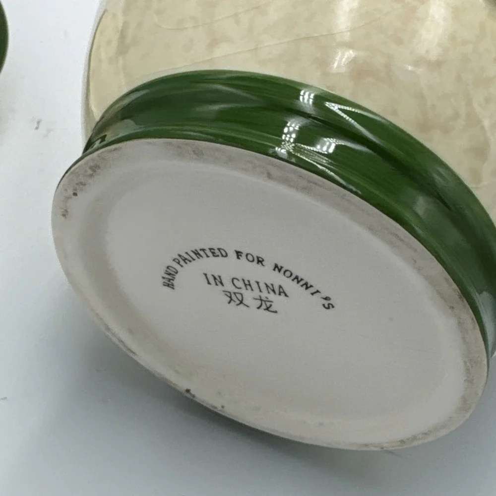 Nonnis Biscotti Cookie Jar Canister Vintage Apple Pear Grape Ceramic Lid 9in